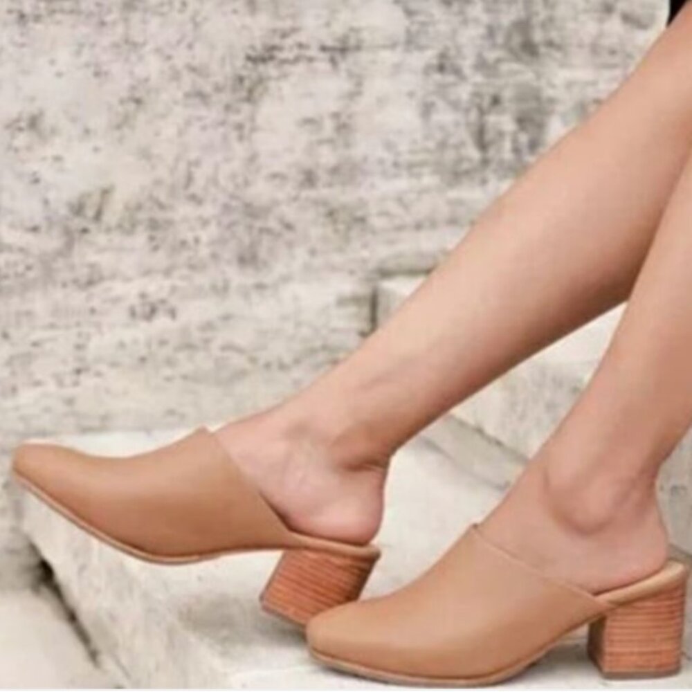 Nisolo All Day Heeled Mules, Almond, Size 7.5